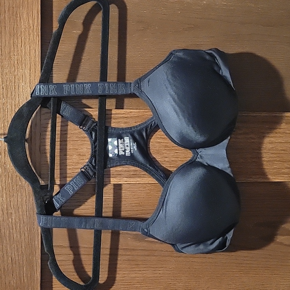 Victoria secret pink padded sports bra